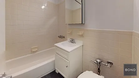 Rented by Bond New York