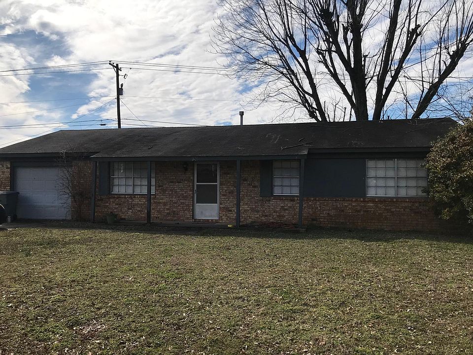 1st image of 130 Yelco Dr