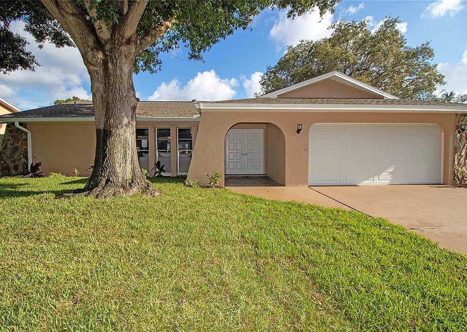 1st image of 8609 Pinetree Dr S