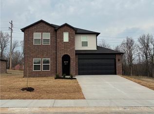 1462 Ridgeview Dr, Springdale, AR 72764