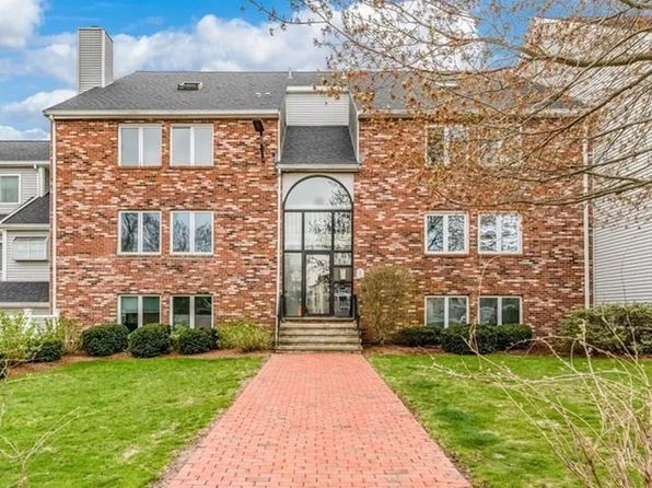 110 Burkhall St Unit D, Weymouth, MA 02190