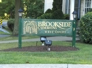 7 West Ct, Derby, CT 06418