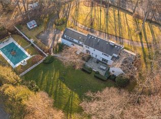 170 E Rocks Rd, Norwalk, CT 06851