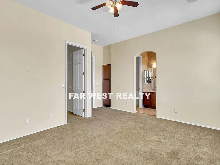 6728 E Voltaire Dr — Photo 13