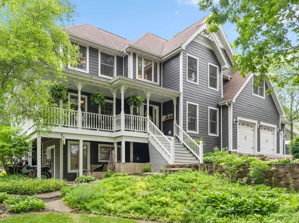 3711 Overland Rd, Crystal Lake, IL 60012