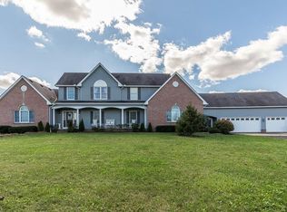 36887 Law Rd, Grafton, OH 44044