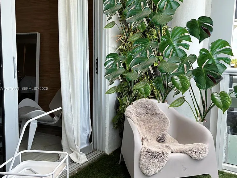 900 Bay Dr #207 — Photo 16