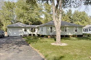 1st image of 193 Bansill Dr
