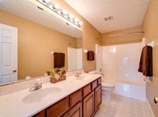 7401 Country Brook Ct, Dayton, OH 45414