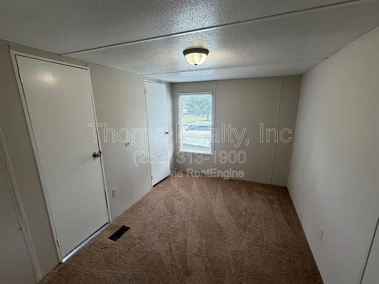 39 Travis Ln — Photo 17