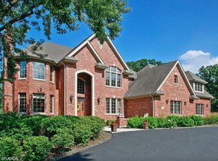 12323 S Mohawk Rd, Palos Park, IL 60464