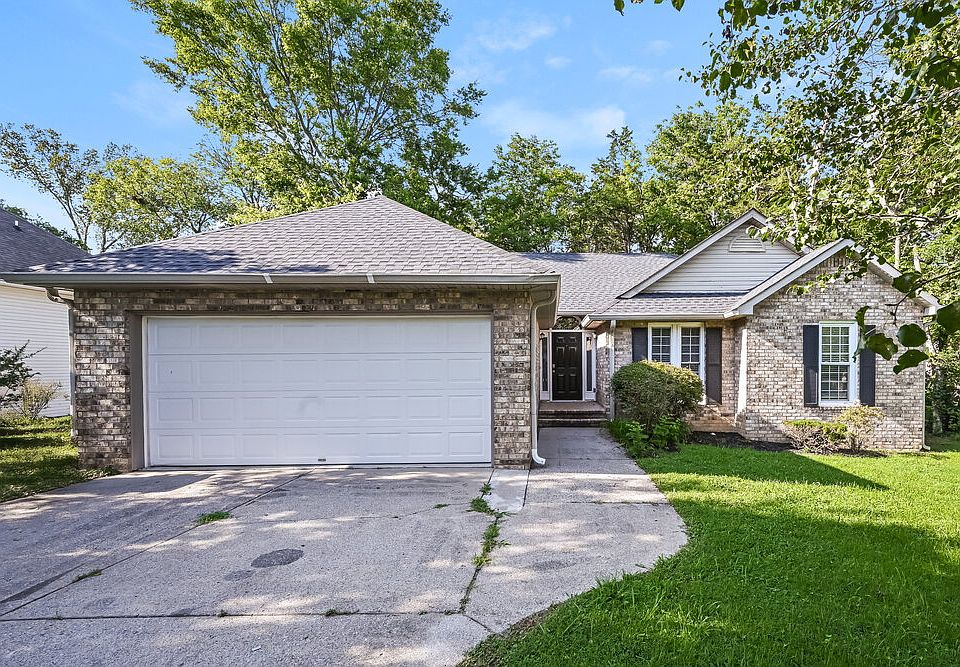 1st image of 606 Knollwood Dr