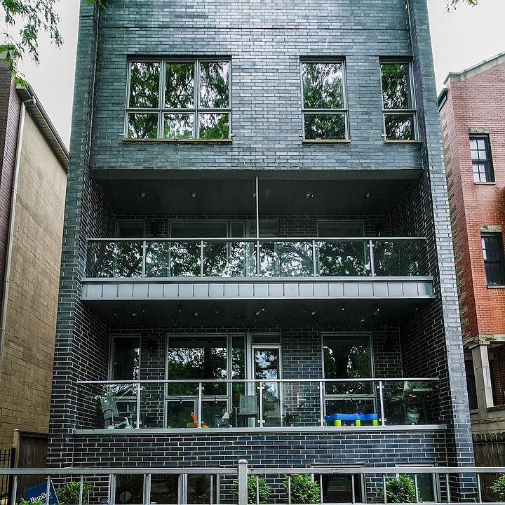 1st image of 1751 W Roscoe St APT 1S
