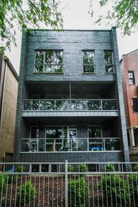 1751 W Roscoe St APT 1S, Chicago, IL, 60657