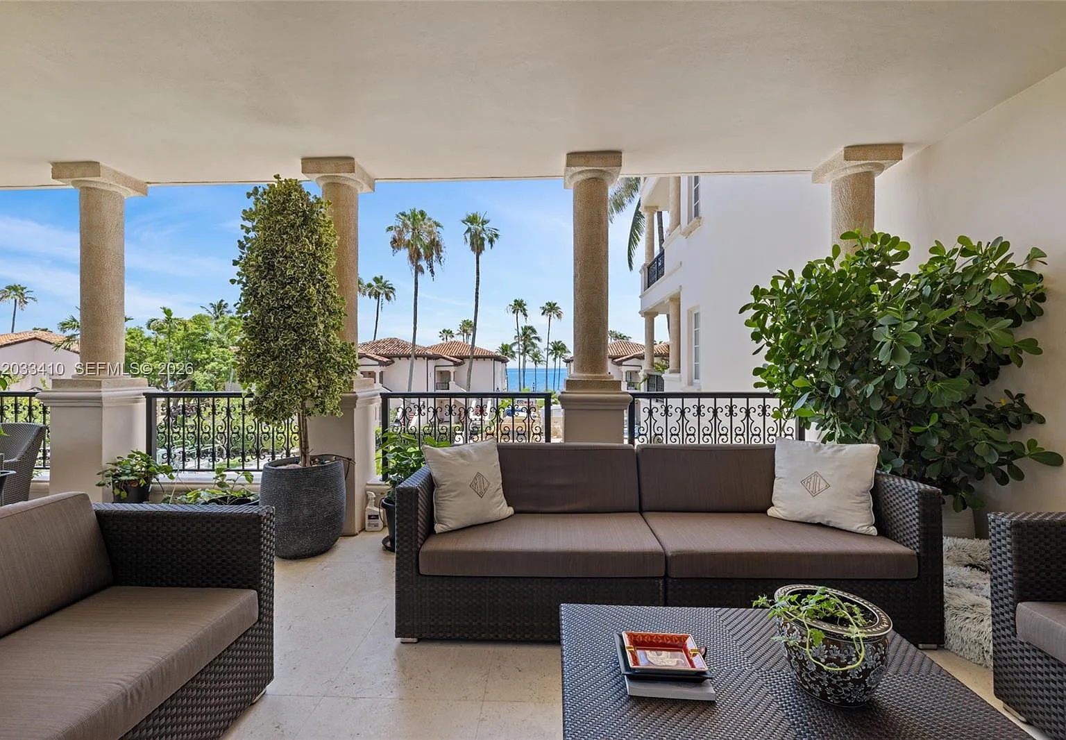 Seaside Condo — Photo 4