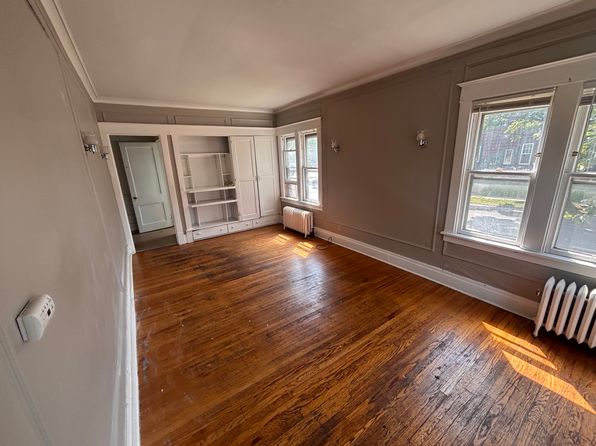 1558 Elmwood Ave #5