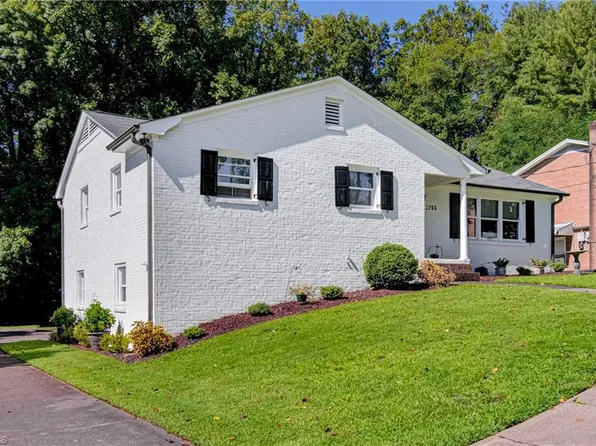 3266 Robinhood Rd, Winston Salem, NC 27106