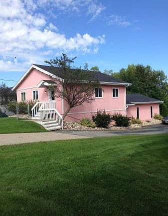 3rd image of 606 Nth 12 Ave