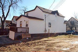2nd image of 416 Lake Ct