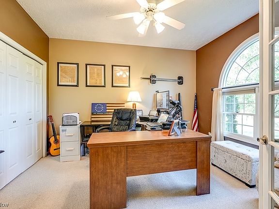 5th image of 8047 Sandstone Dr