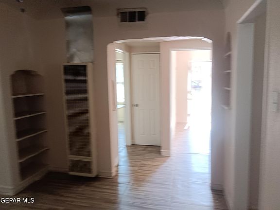 4th image of 5704 Auburn Ave