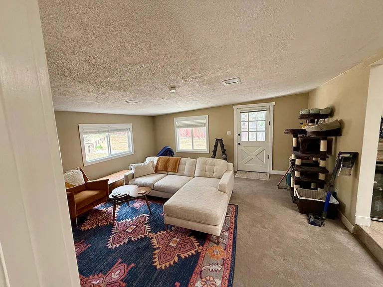 5940 Foxtail Dr — Photo 14
