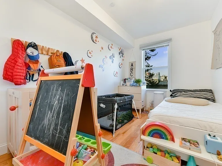 236 Havre St #3 — Photo 8