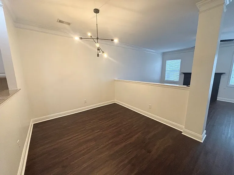 820 Forest Park Rd — Photo 8