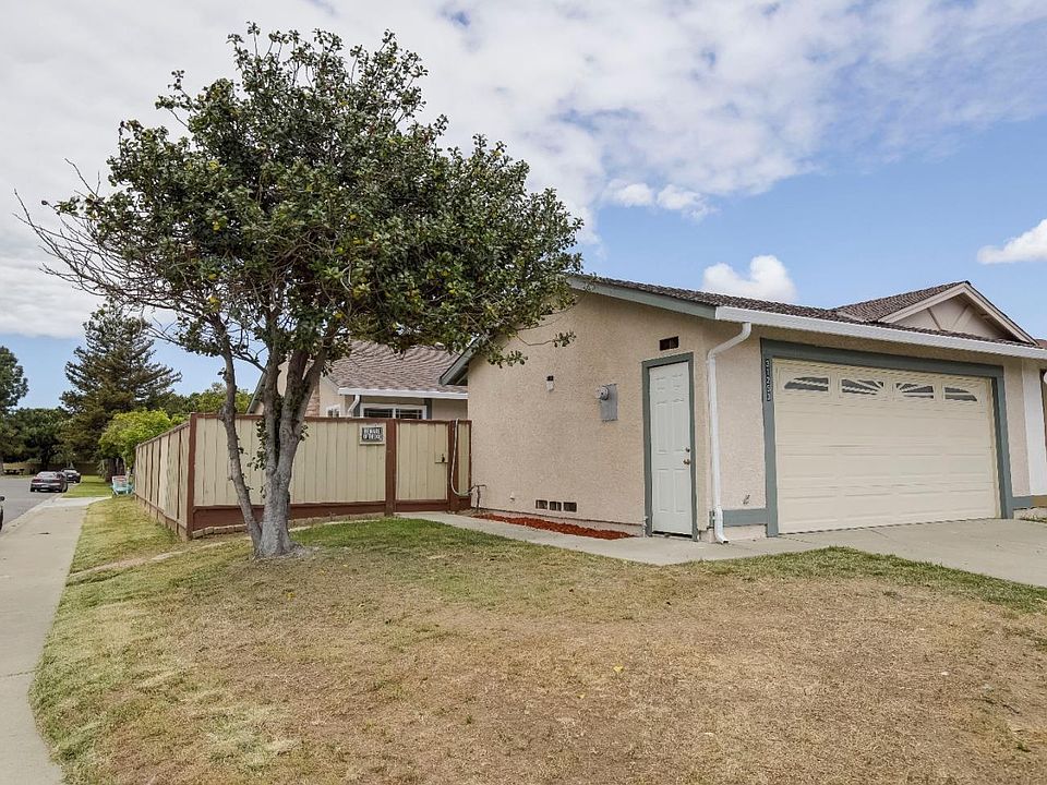 1st image of 31253 Lily St
