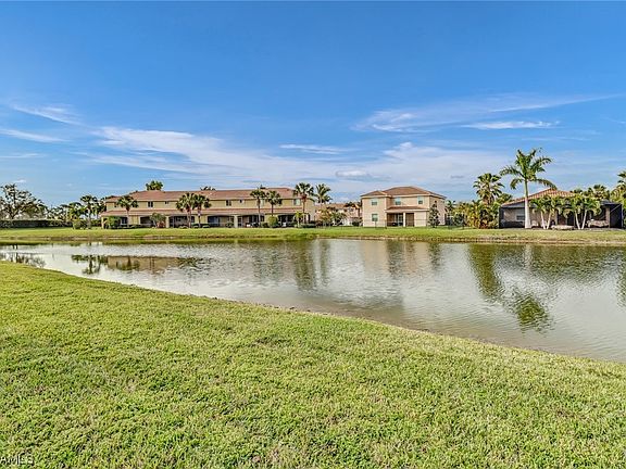 2nd image of 2425 Laurentina Ln