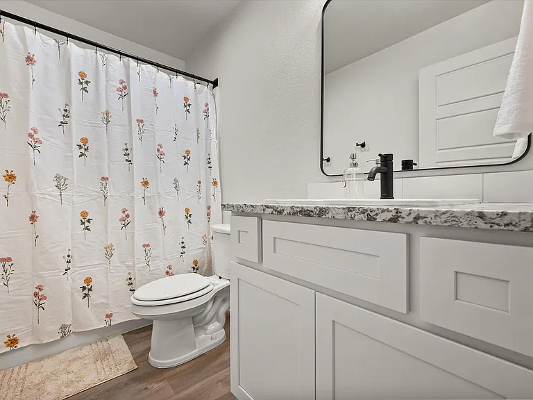 2156 Langford Ave — Photo 18