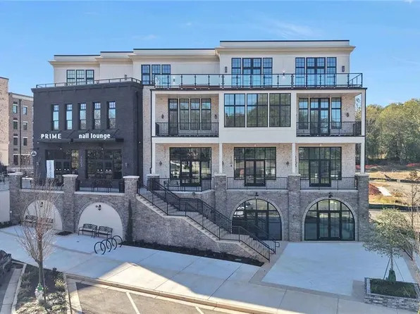8200 Main St S #1306, Woodstock, GA 30188