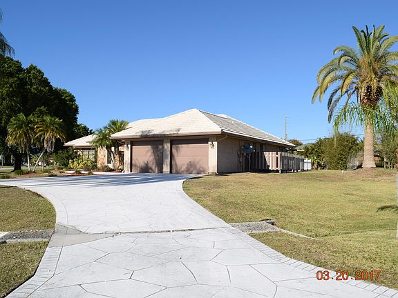 2nd image of 2101 SE Bryson Avenue