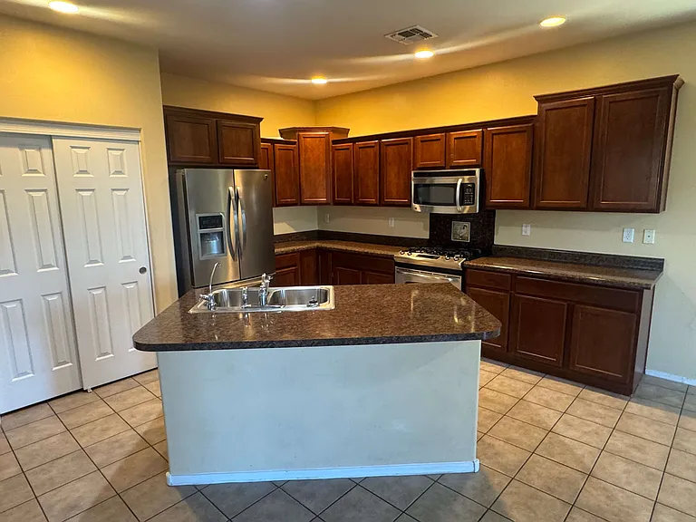 6041 S Raven Rock Rd — Photo 17