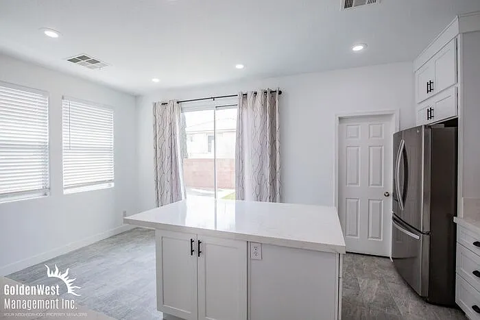 11235 Tribiani Ave — Photo 5