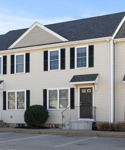 7 Boxberry Ln, Rockland, MA, 02370