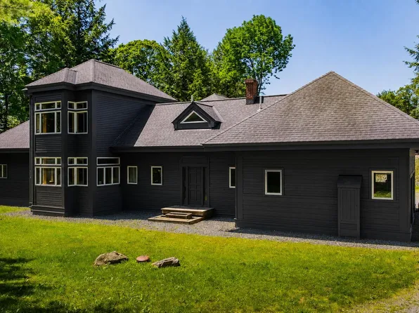 144 High Meadow Road, Winhall, VT 05340