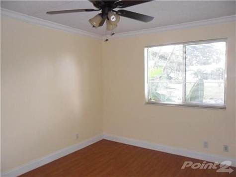 4th image of 713 Gardens Dr APT 103