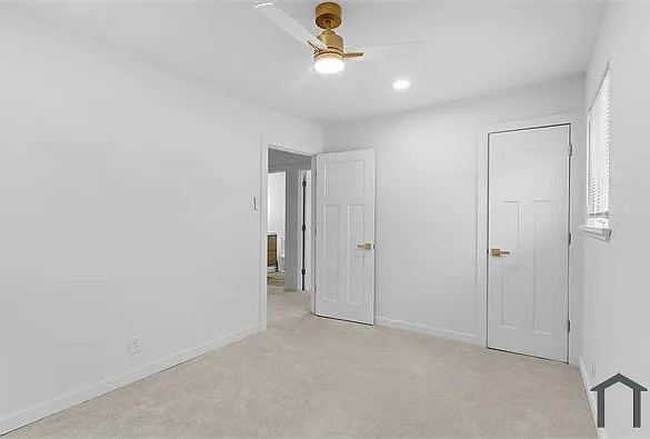 1605 Barbara Dr — Photo 6