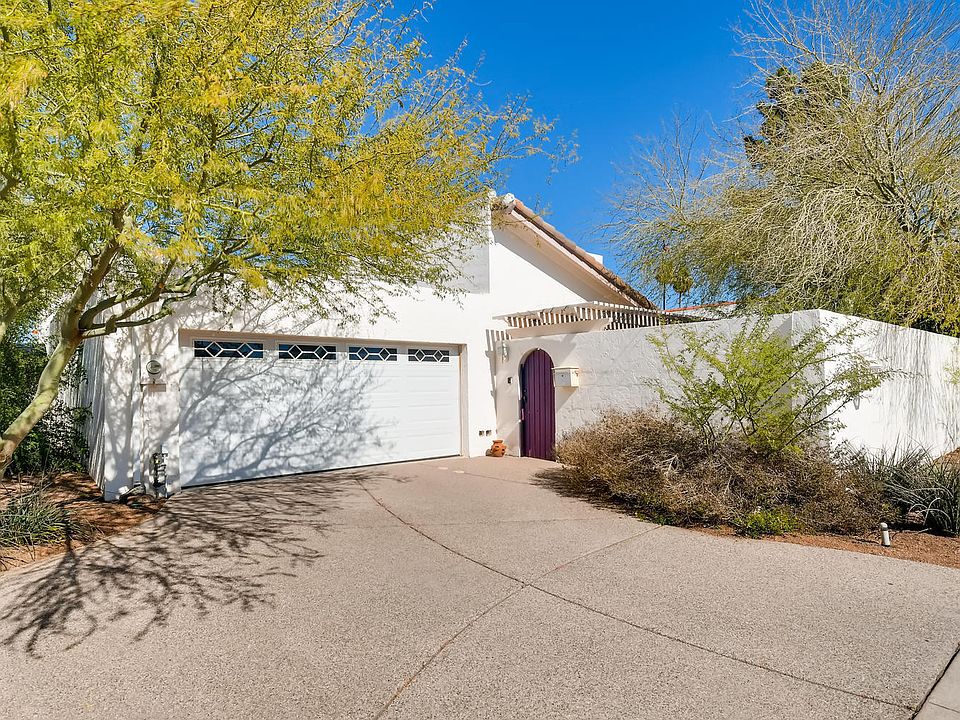 1st image of 2042 E Balboa Dr