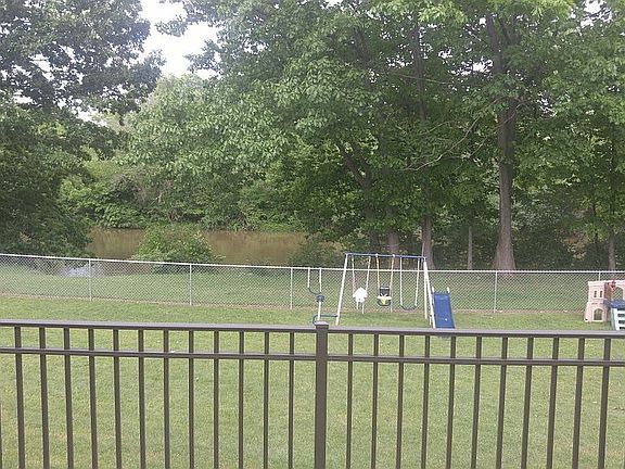 2nd image of 5113 Bryson Ln