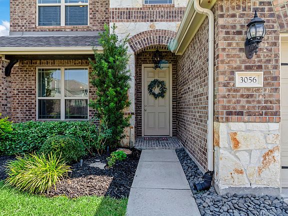 3rd image of 3056 Tawakoni Canyon Ln