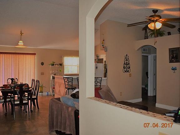 3rd image of 2931 Flynn St