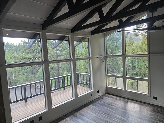 3rd image of 686 Virginia Dr