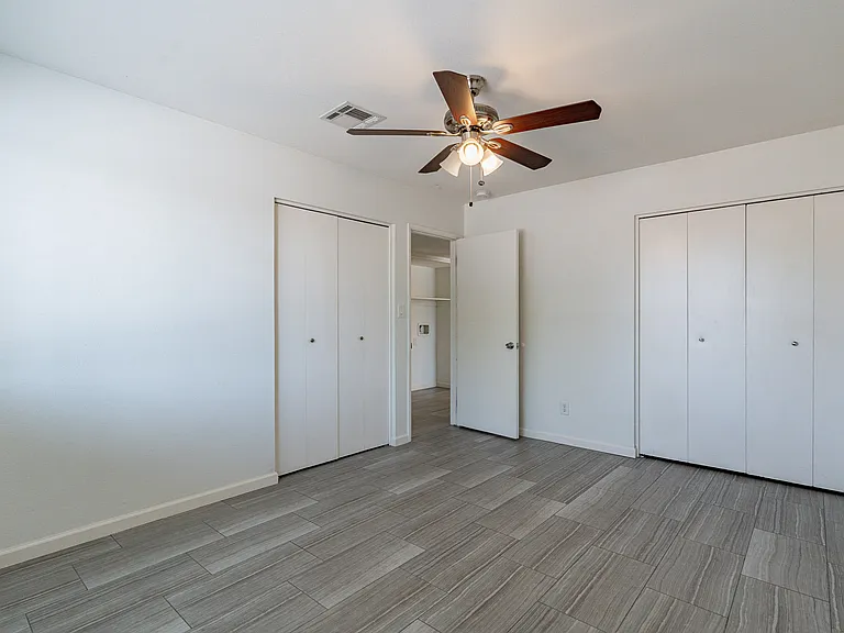1262 E Hermosa Dr — Photo 24