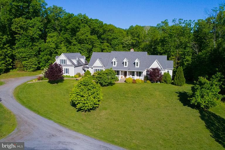 1st image of 4262 Altavista Ln