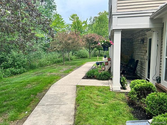 4th image of 25536 Sun Sail Ct #128