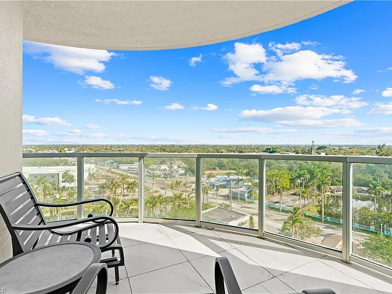 3000 Oasis Grand Blvd #1101 — Photo 17