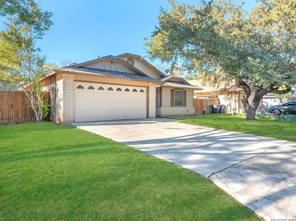 12239 Ridge Spur, San Antonio, TX 78247