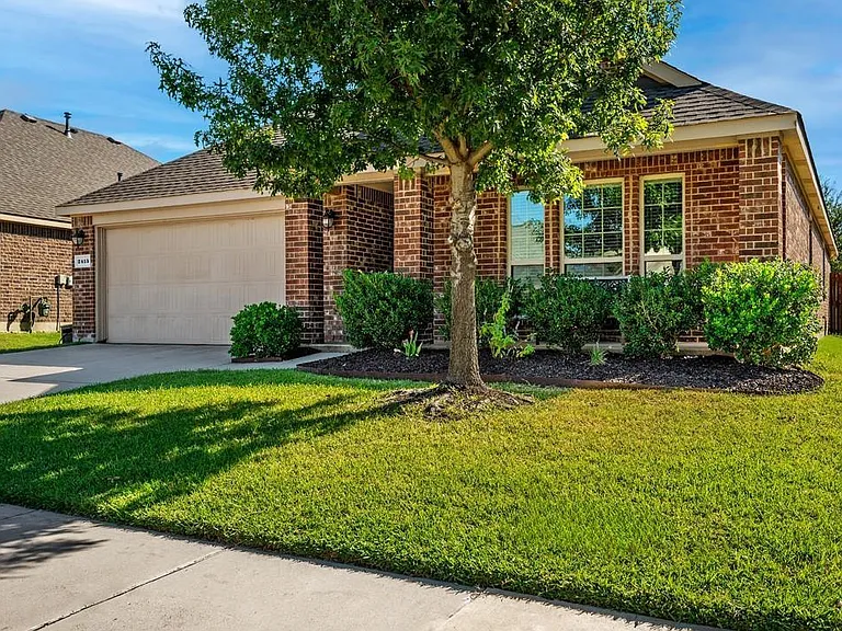 2413 Michelle Creek Dr — Photo 29